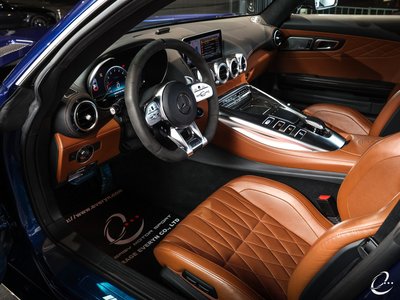 MERCEDES-BENZ GT AMG - 5