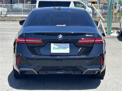 2024 BMW 5 SERIES 缩略图 11