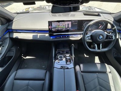 2024 BMW 5 SERIES 缩略图 42