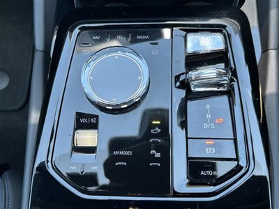 2024 BMW 5 SERIES 缩略图 21