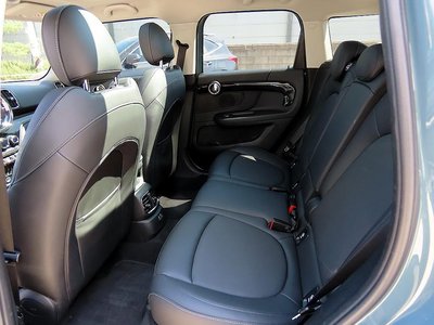 MINI COUNTRYMAN - 10