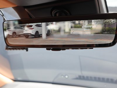 صورة مصغرة 14 لـ 2023 Lexus NX