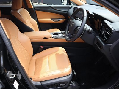 صورة مصغرة 17 لـ 2023 Lexus NX