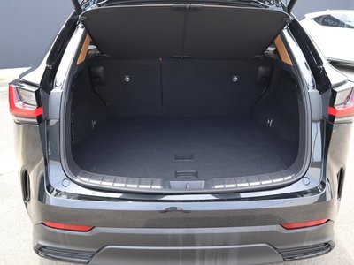 صورة مصغرة 18 لـ 2023 Lexus NX