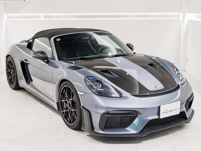 PORSCHE 718 SPYDER - 2