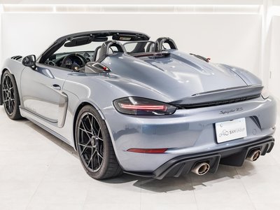 PORSCHE 718 SPYDER - 6