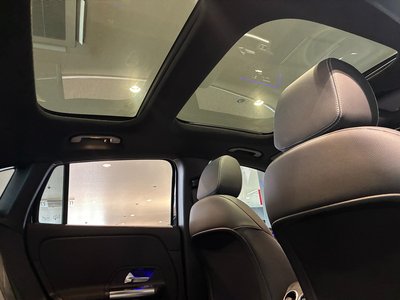 MERCEDES-BENZ GLA - 4