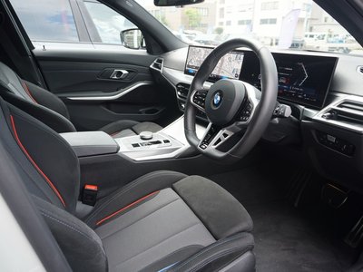 2026 BMW 3 SERIES TOURING — миниатюра 12
