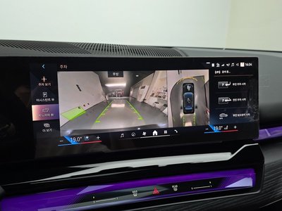 2025 BMW 5 SERIES thumbnail 20