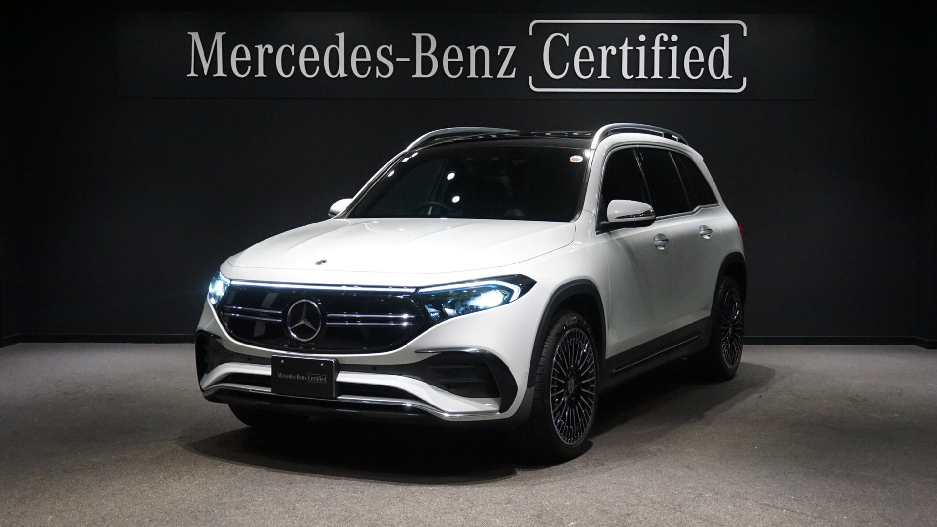 MERCEDES-BENZ EQB - View 1