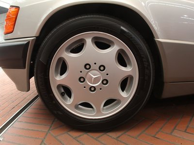 1990 Mercedes-BENZ 190 缩略图 18