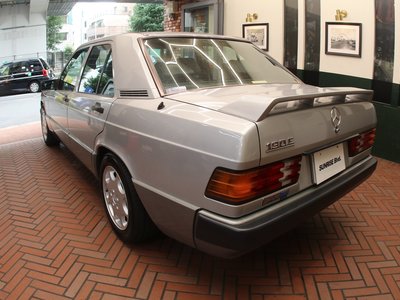 1990 Mercedes-BENZ 190 照片 9