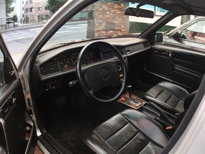 1990 Mercedes-BENZ 190 缩略图 26