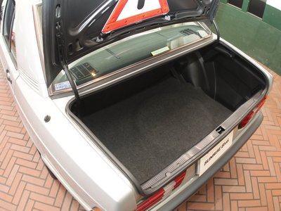 1990 Mercedes-BENZ 190 缩略图 24