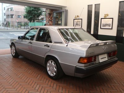 1990 Mercedes-BENZ 190 照片 4