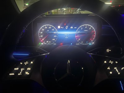 2024 Mercedes-BENZ GLC — миниатюра 20