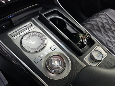 GENESIS GV80 - 9