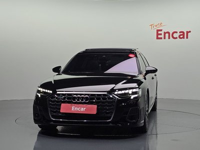 2022 AUDI A8 photo 2