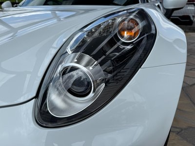صورة 51 لـ 2017 ALFA Romeo 4C SPIDER