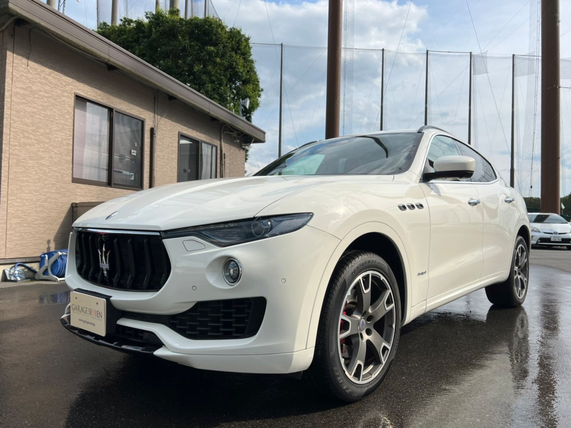 MASERATI LEVANTE - View 1