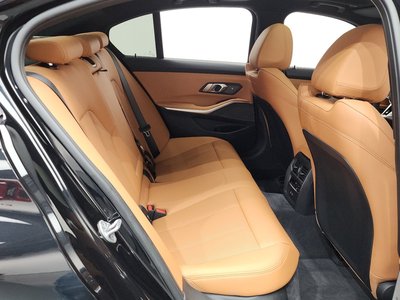 صورة مصغرة 17 لـ 2026 BMW 3 SERIES