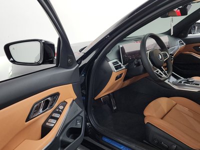 صورة مصغرة 13 لـ 2026 BMW 3 SERIES