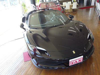 2025 FERRARI 296 GTS photo 4