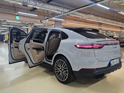 2022 Porsche CAYENNE 缩略图 11