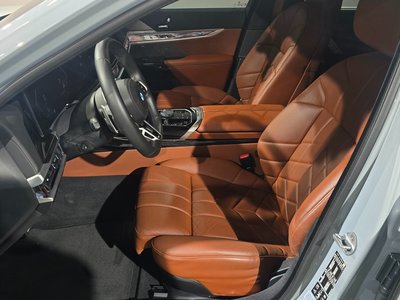 2025 BMW 7 SERIES — фото 10