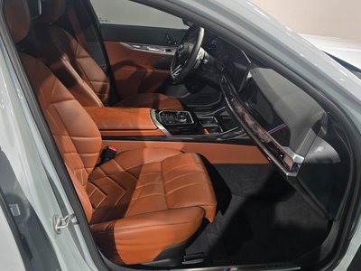 2025 BMW 7 SERIES — миниатюра 12