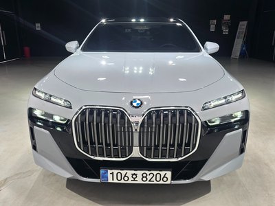 2025 BMW 7 SERIES — фото 2