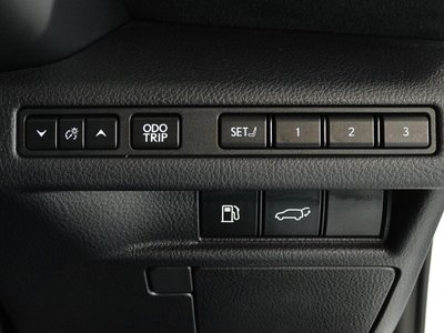 2025 Lexus LBX 缩略图 15