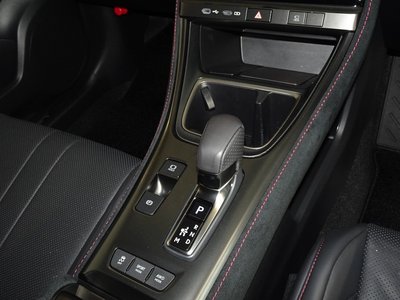 2025 Lexus LBX 缩略图 17