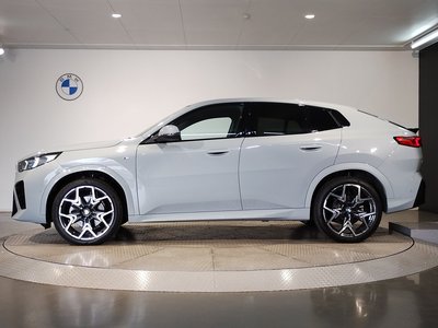 صورة 7 لـ 2025 BMW X2