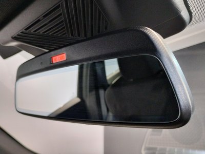 2025 BMW X2 缩略图 79