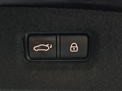 2019 Genesis G90 缩略图 20