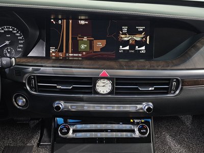 2019 Genesis G90 缩略图 16