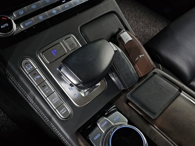 2019 Genesis G90 照片 9