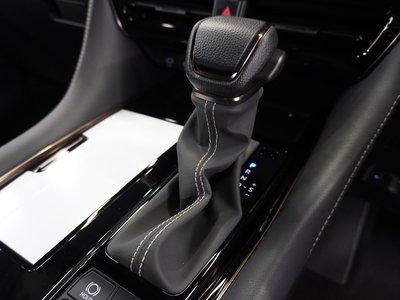 2026 Toyota ALPHARD — миниатюра 20