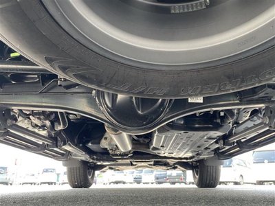صورة مصغرة 43 لـ 2025 Toyota LAND CRUISER 300