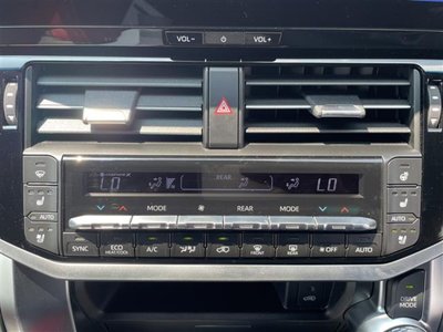 صورة مصغرة 14 لـ 2025 Toyota LAND CRUISER 300