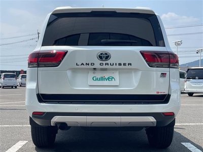 صورة مصغرة 36 لـ 2025 Toyota LAND CRUISER 300