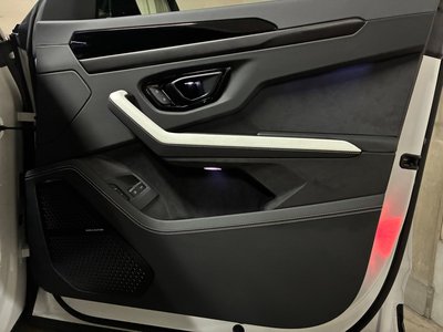 2026 Lamborghini URUS 缩略图 14