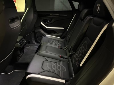 2026 Lamborghini URUS 缩略图 12