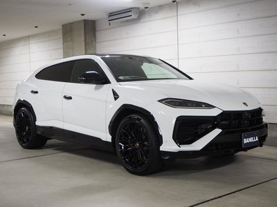صورة 1 لـ 2026 Lamborghini URUS