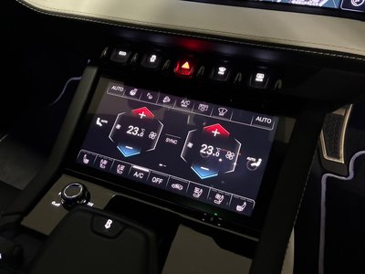 صورة 8 لـ 2026 Lamborghini URUS