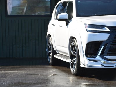 LEXUS LX - 2