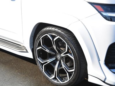 صورة مصغرة 12 لـ 2023 Lexus LX