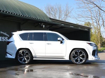 LEXUS LX - 8