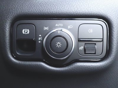 صورة مصغرة 20 لـ 2025 Mercedes-BENZ V-CLASS